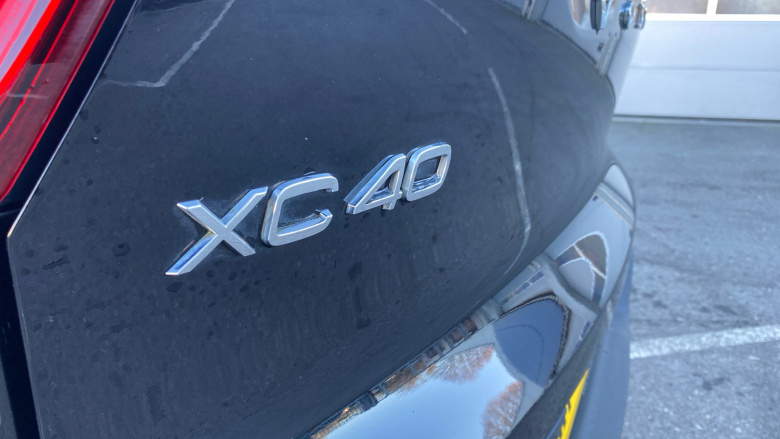 Volvo XC40 2.0 B3P Core 5dr Auto Petrol Estate